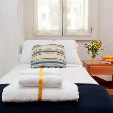 Luxury House Borghese Διαμέρισμα *